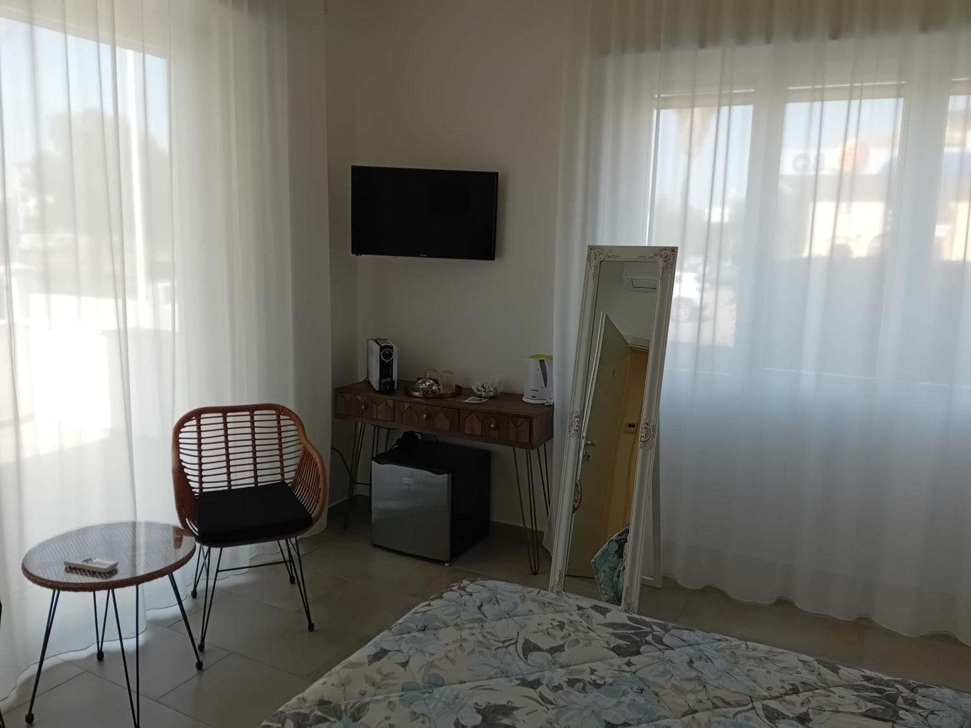 Doctor Guest House Tortoli Exterior photo